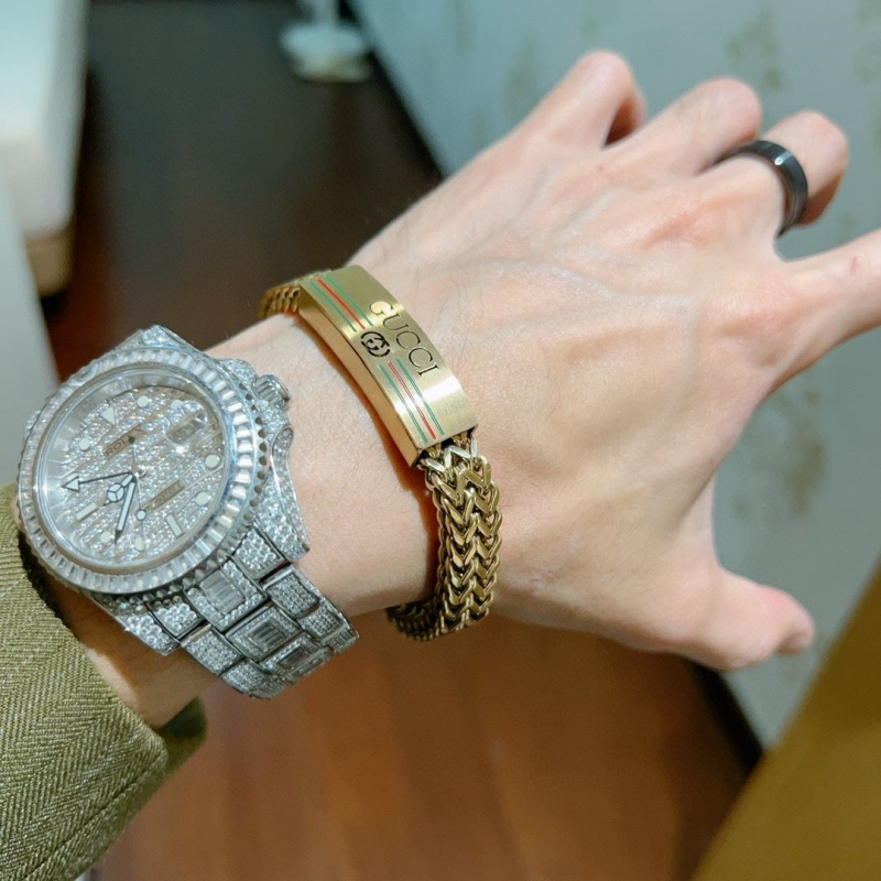 Gvc*1 bracelets